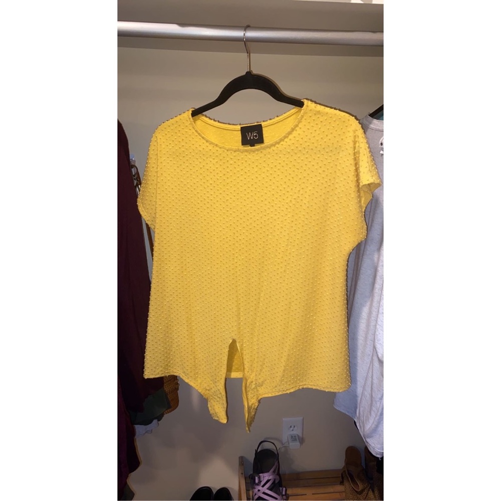Short sleeve top